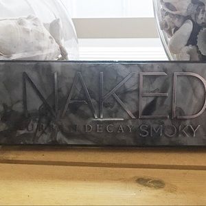 NAKED Urban Decay SMOKY Palette